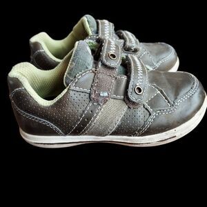 Smart fit  child 8 1/2  Excellent Cond